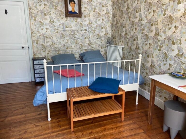 249e1dab-eae9-4c9a-8858-dc2132a8e650